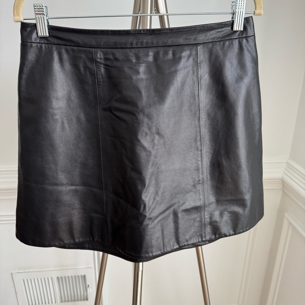 Alice + Olivia Black 100% Real Lamb Leather Mini Skirt Size 10
